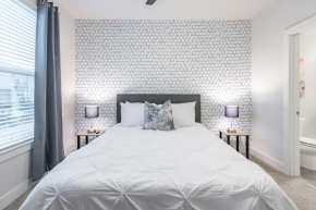 Southtown Staycation Near Riverwalk Alamo Pearl